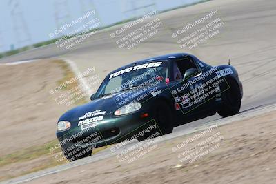 media/Apr-30-2022-CalClub SCCA (Sat) [[98b58ad398]]/Group 5/Race (Outside Grapevine)/